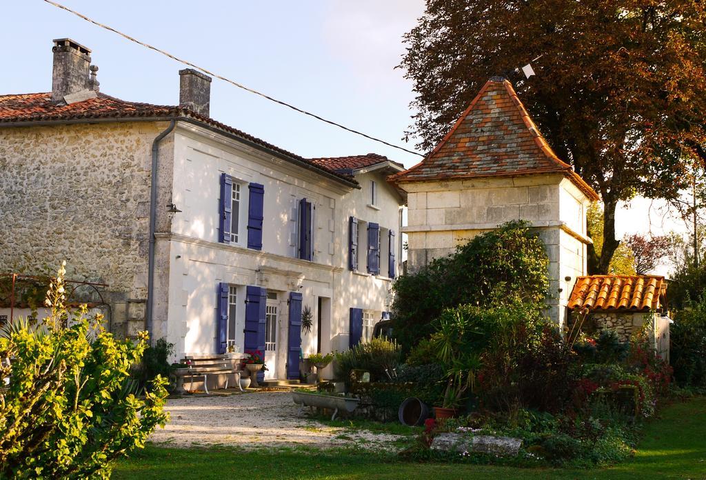 Bed and Breakfast La Lunaire à Verteillac Chambre photo