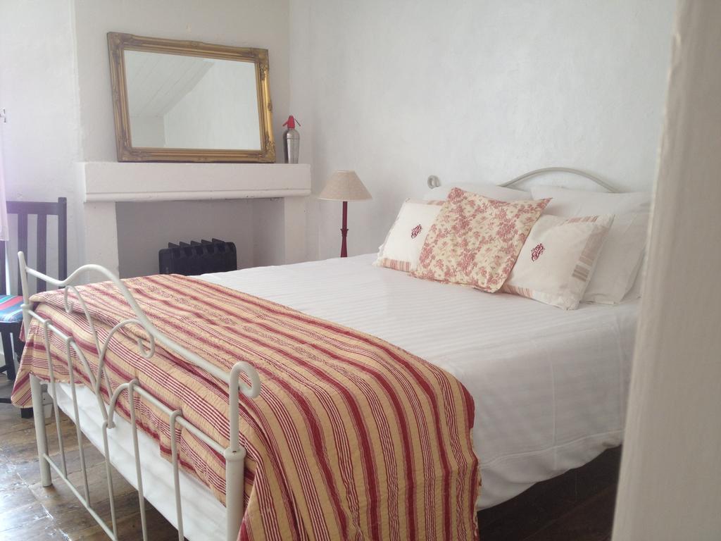 Bed and Breakfast La Lunaire à Verteillac Extérieur photo